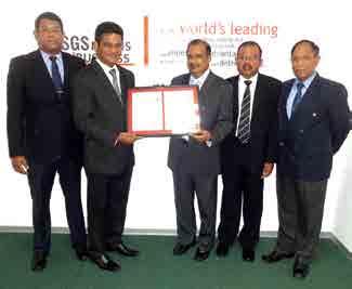 OUR ACHIEVEMENTS Kegalle Plantations PLC A n n u a l R e p o r t 2 0 1 6 1 7 ISO 9001:2015 System Certification Kegalle Plantations PLC established a new record by becoming the first