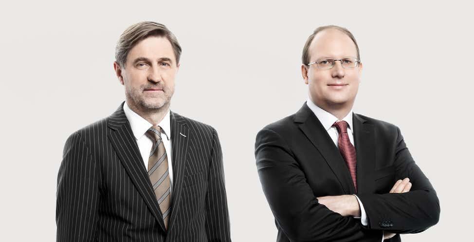 DEAR SHAREHOLDERS AND READERS, EDITORIAL The Management Board (left to right): Dr. Bruno Ettenauer, Florian Nowotny CA Immo can report good progress as of 30 June 2015.