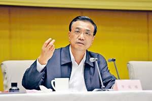Stabilizing growth, adjusting structure, promoting reform On June 26, Premier Li Keqiang chaired a State Council executive meeting stressing the need to adhere to the steady and promising progress,