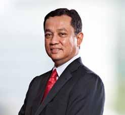 38 Sime Darby Berhad l Annual Report 2012 Management Team Profile 51, Malaysian, Executive Vice President Group Human Resources Encik Zulkifli began his career with Sime Darby Berhad in 1989 as Head
