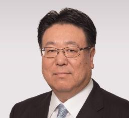 2 Seiji Kuraishi Current position: Executive Vice President, Executive Officer and Representative Director Responsibilities: Chief Operating Officer, In Charge of Strategy, Business Operations and