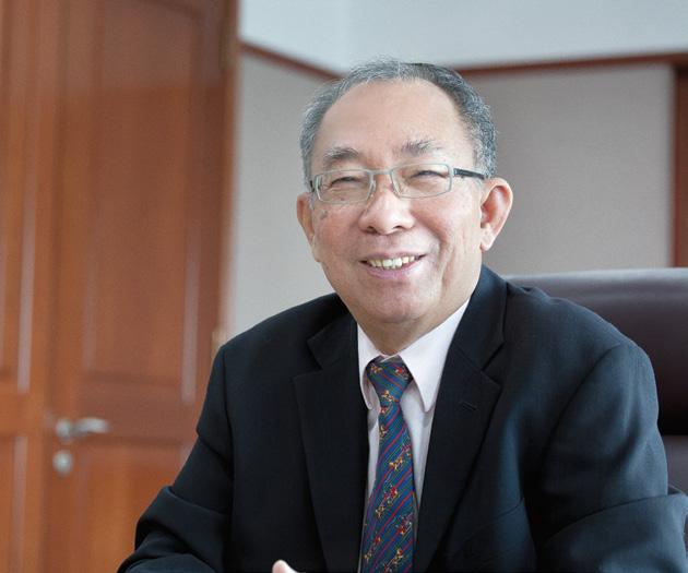 BOARD OF DIRECTORS LIM JIT POH Chairman (Non-Executive & Non-Independent) Mr Lim Jit Poh was appointed non-executive Chairman and Director of SBS Transit Ltd in 2003.