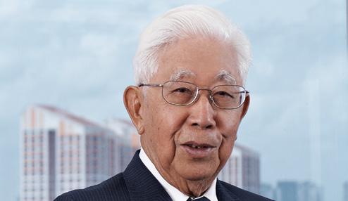 BOARD OF DIRECTORS TAN KONG ENG Director (Non-Executive & Independent) Mr Tan Kong Eng has been a non-executive Director of SBS Transit Ltd since 1992. He is an independent Director of the Company.