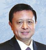 From 1986 to 1992, he served as an economist and senior analyst in the Planning Department of CNOOC. From 1993 to 1997, he served as audit manager and audit department chief in the Audit Department.