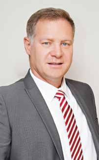 TAARIFA YA MWAKA 2016 Maelezo mafupi kuhusu Wakurugenzi Directors Profiles Pieter de Jager (45) Chief Financial Officer South African B.Comm Accounting; B.