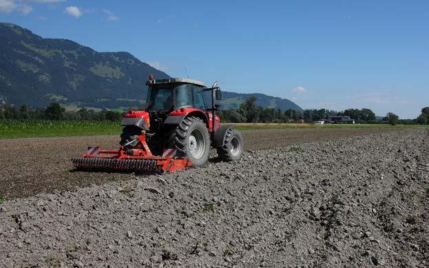 30 Agriculture The agricultural area under permanent crops and pastures (excluding alpine pastures) accounts for about 21% of Liechtenstein s 16 050 ha. In 2015, 0.