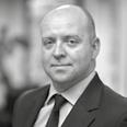 Meet the team Phil Smith Head of Corporate and Employee Dealing Philip has some 27 years of experience in the share dealing industry, having joined the London Stock Exchange in 1987.