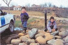 EC development policy and the implementation of the external assistance 4.12. Monitoring in the Balkan countries 72 A public tap in Kakarriq, a remote village in Lezhe district, Albania.