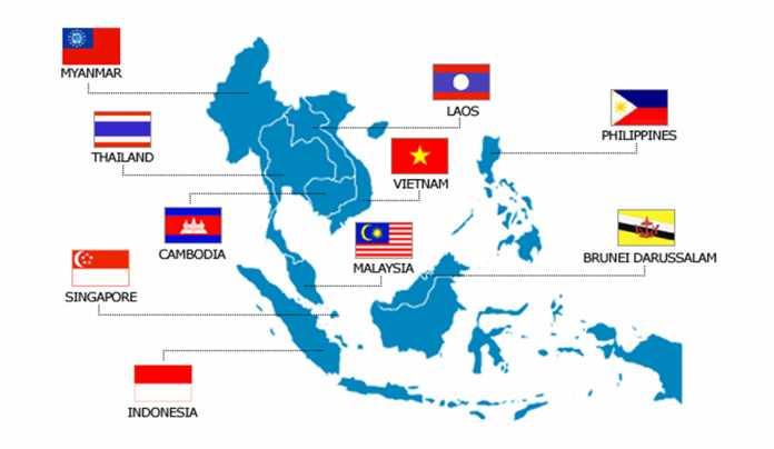 ASEAN Economic Community ASEAN in 2030 AEC 1 could create USD280 bn to USD615 bn in annual economic value USD 7 trillion in infrastructure investment opportunities Consuming class 2 doubling to 163
