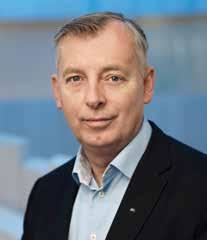 Ericsson Annual Report 2017 Corporate governance Corporate governance report 135 Ulf Ewaldsson Senior Vice President and Head of Business Area Digital Services (April 1, 2017 January 31, 2018) Niklas