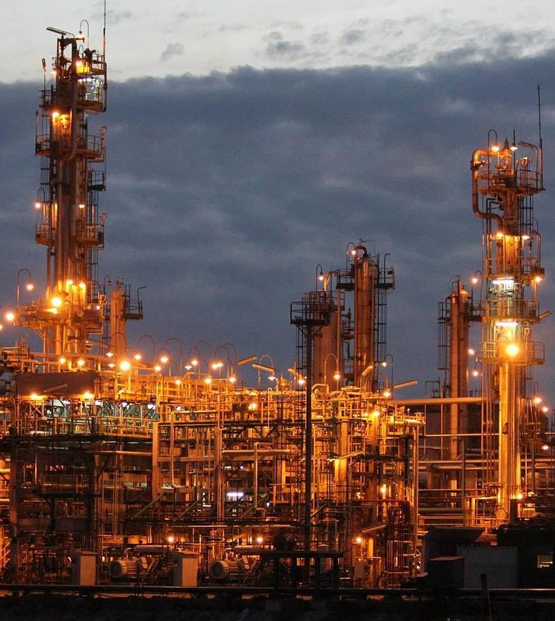 Oil Markets ANCAP currently imports in excess of 40,000bopd into the La Teja Refinery in Montevideo Uruguay imports were $11.6B in 2014, led by oil and gas which was $1.7B ($2.