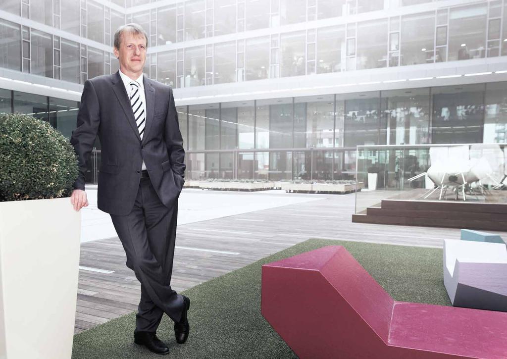 PETR BRÁVEK Board Member and Deputy CEO Petr Brávek began his career in banking at Creditanstalt, where he was involved in the implementation of a number of key banking projects.