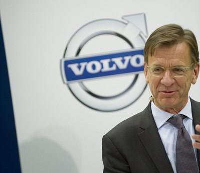 Volvo Cars Fully operational technology decreases chances of impact and impact severity Will decrease the number of road-side accidents