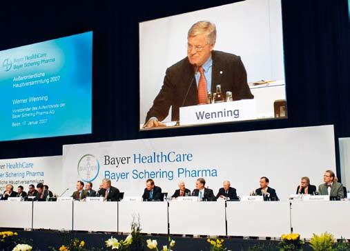 30 Bayer Annual Stockholders Meeting 2007 Highlights 2006/2007 The Extraordinary Stockholders Meeting of Bayer Schering Pharma AG held in Berlin in January 2007 (photo) resolved to effect a