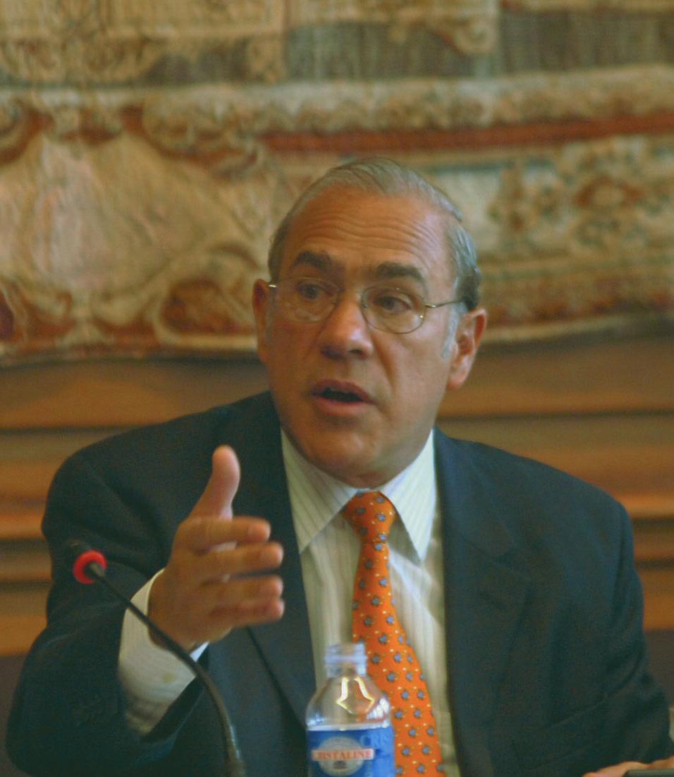 MESSAGE FROM THE SECRETARY-GENERAL Angel Gurría Secretary-General 2007 was a year of recognition, celebration and expansion for the OECD Working Group on Bribery.