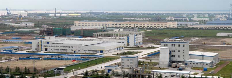 DEVELOPING ASIAN MARKETS Zhangjiagang: 200 kt siloxane + pyrogenic silica facilities Burghausen / Nanjing: Dispersible