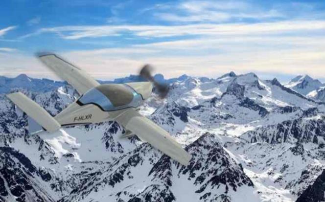 The First Aircraft Designed on the Cloud Having an integrated environment on the