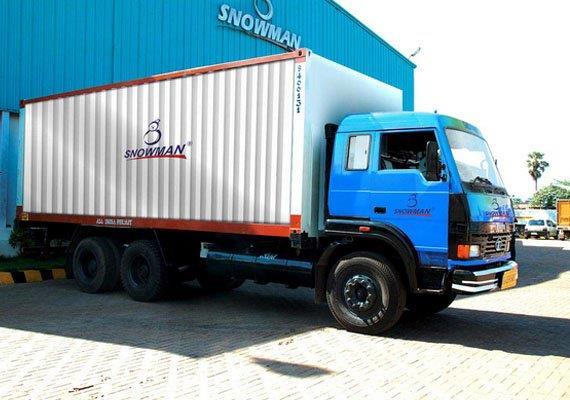 SNOWMAN LOGISTICS One of the leading cold chain logistics providers in India, operating a network of temperaturecontrolled warehouses and refrigerated trucks IFC has made several investments in
