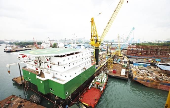 Retrofitting of Jascon 25 pipelay barge Construction of