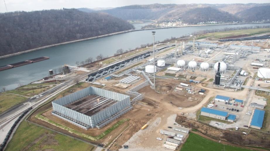 Blue Racer Midstream Overview Natrium Complex n Location: Ohio River in West Virginia Processing Operating: