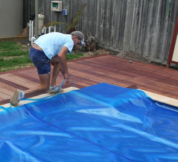 It is advisable to use two (2) people for the installation of your pool cover and/or roller. Pool Cover Installation Ensure that your pool is at the correct water level.