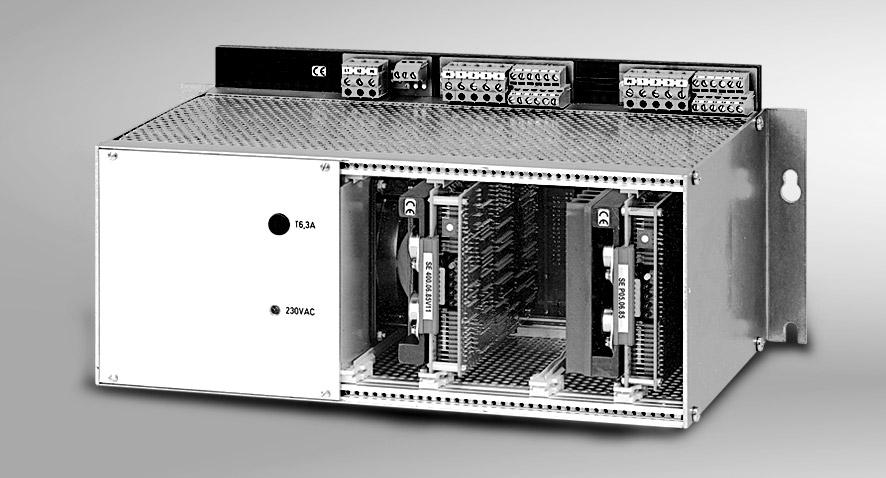 a mains ready single or multiple axis stepping motor control which can be mounted e.g. in a switch cabinet and can be connected easily via screw terminals.