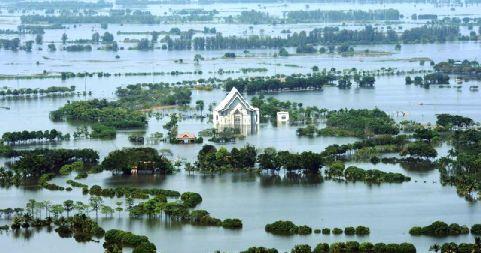 Extreme weather events Flooding in Thailand 2011 Strongest monsoon