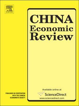 Accepted Manuscript Earnings Differentials between the Public and Private Sectors in China: Exploring Changes for Urban Local Residents in the 2s Sylvie Démurger, Shi Li, Juan Yang PII: