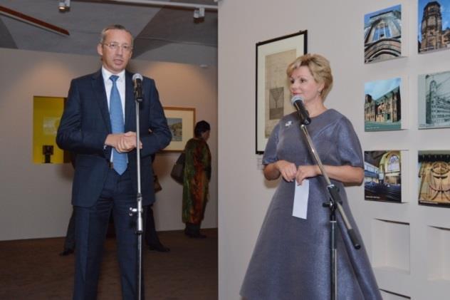 In 2016, the Bank became the Official Partner of the Pushlin State Museum of Fine Arts and