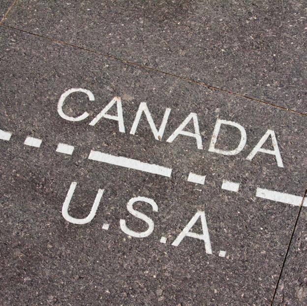 INTRODUCTION While Canada and the U.S. share many cultural similarities, their payroll processes and systems are incredibly different. Cross-border payroll is becoming increasingly common.