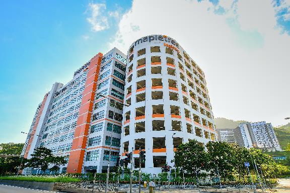 Capturing Growth Opportunities Expanded Presence in Hong Kong with Two Strategic Acquisitions Mapletree Logistics Hub Tsing Yi Consideration HKD4.8 billion (S$834.