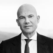 Our experienced team Serge Krancenblum Group Chief Executive Officer Serge Krancenblum is SGG s Group Chief Executive Officer and a member of the Group Management Board.