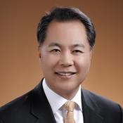 Vice President, LCIA Court (2015-Present) Member, SIAC Court of Arbitration (2015-Present) Chair, SIAC Users Council South Korea National Committee (2015-Present) Executive Member, Seoul