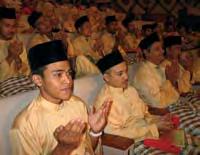 organised Majlis Ibadah Qurban held at Wisma Rozali.