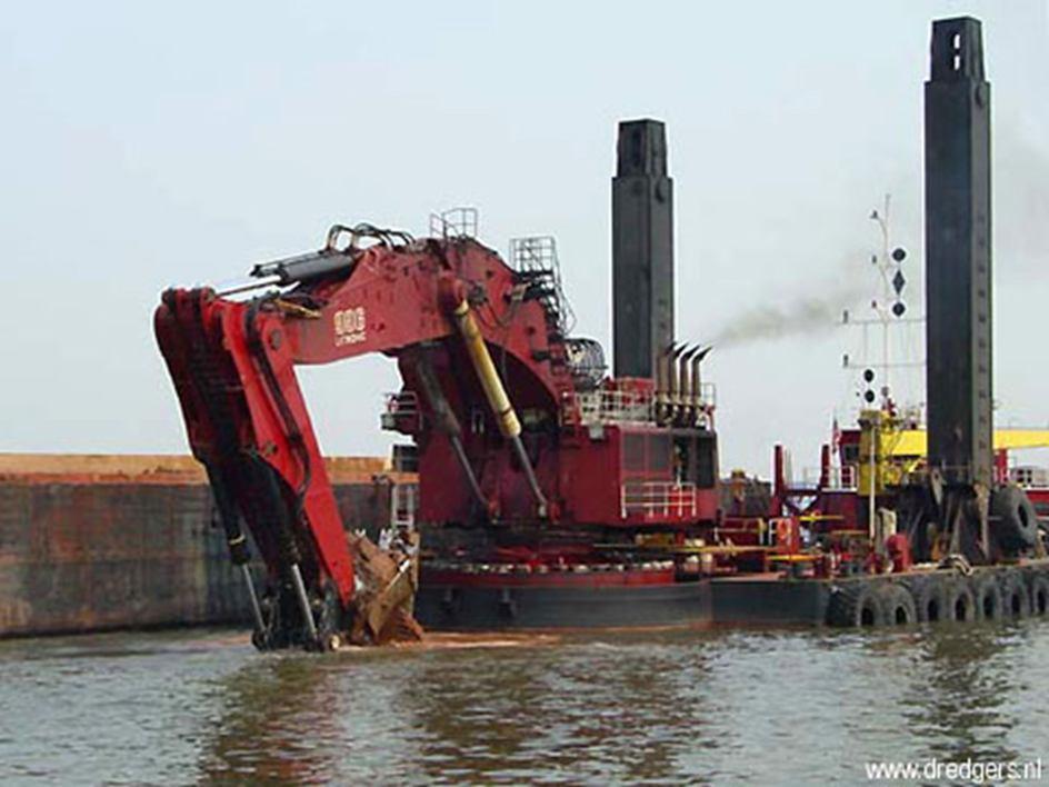 SPECIALIST OPERATIONS IN THE DREDGING
