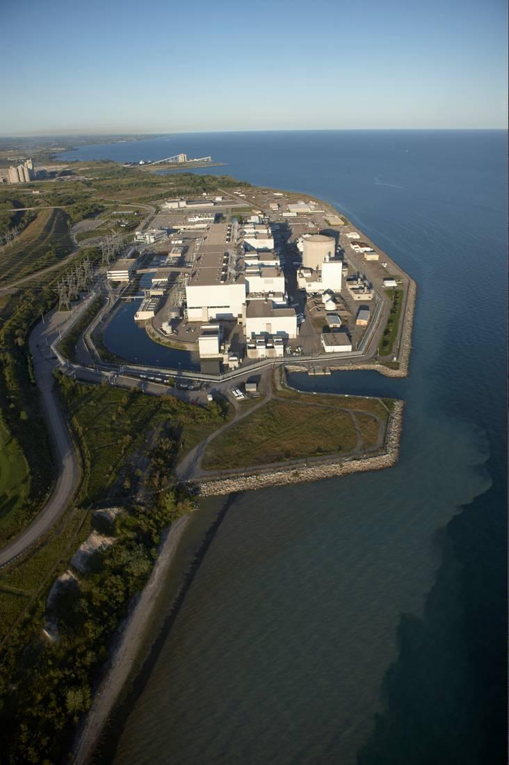 Darlington Nuclear: A Top Performing Plant In-service early 1990 s, providing over twenty years of clean, reliable power. 4 units, 3,524 MW net output. 20% of Ontario s demand.