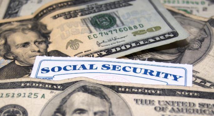 Understanding the value of Social Security 3 Social Security offers income you can't outlive If your monthly benefit is $2,000 today and you live: 10 more