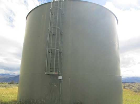 Association Reserves Colorado, LLC Client: 16151A Kings Row HOA Comp # : 2157 Water Storage Tank - Repair/Paint Location : Center of property Funded?