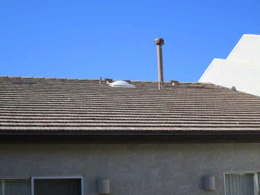 Association Reserves - AZ, LLC 9621A Client: 9621A Country Club Townhomes: Common Area Comp # : 1306 Tile Roofs - Refurbish (1995) Location : Rooftop of (5) units Component Details Quantity: (5)