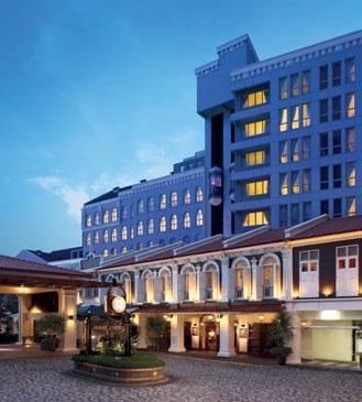 It overlooks the sea, providing guests refreshing sea views while luxuriating in the hotel. Changi Village Hotel is an attractive venue for weddings.