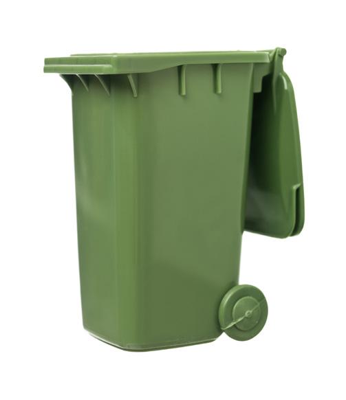 Weekly Voluntary Resident Life Trash and AD&D Procedures Resident trash, recyclables and refuse must be placed outside no earlier than 7 p.m. the evening prior to pickup.