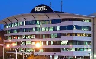 PROPERTY DETAILS: 35 ROBINA TOWN CENTRE DRIVE, ROBINA, QLD Modern commercial office tower fully occupied by Foxtel, with 6 levels of office accommodation and average floorplates of 1,600 sqm The
