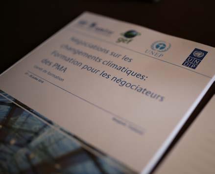 page 12 Framework Convention on Climate Change (UNFCCC) gathered in Paris for COP21. On 12 December, they adopted the Paris Agreement (PA), contained in Decision 1/CP.21.This paper provides an analysis of the PA and the relevant sections of Decision 1/CP.