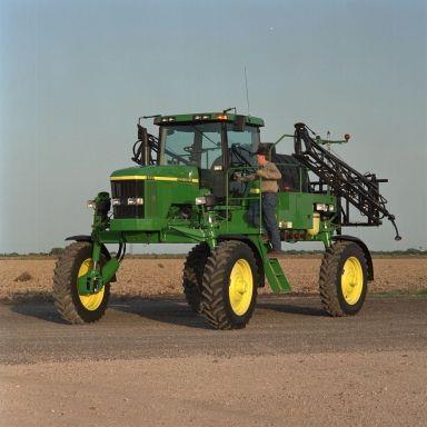 NEW SPRAYERS TIME/HOUR OPTIONS Plan A Total Time & Hour Options Includes the underlying JD Basic Warranty of 12 months And 24 months/2000 hour engine basic warranty Total Months Available 24 total
