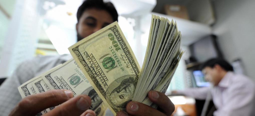 The Finance Ministry stated that the customs exchange rate will be kept unchanged at EGP16 per US Dollar for November.