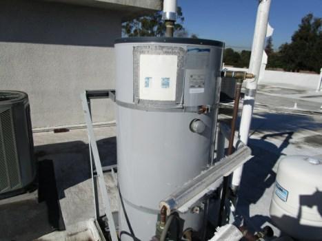 Comp #: 804 Boiler Tank - Replace Quantity: (8) American 119 Gal Location: Rooftop of building History: New in 2014 with boilers (Citywide Plumbing, $25,762) Comments: No signs of staining,