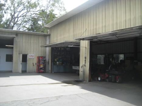 Comp #: 2371 Golf Maint Facility - Refurbish Quantity: (1) large facility Location: Adjacent to 5th hole History: Approx 1970, although some refurb done in 2015.