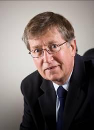 Ian Macpherson Non Executive Director Chartered accountant with 30 years experience, specialising in