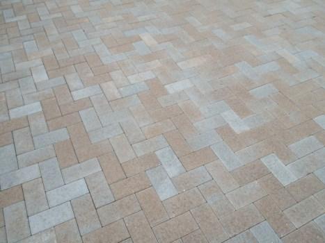 Comp #: 2120 Pavers (Walks/Paths) - Replace Quantity: Approx 5,300 GSF Location: Walkways throughout development Evaluation: Good condition: Paver walkway and/or paths determined to be in good