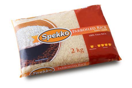 ESSENTIAL FOODS RICE TURNAROUND GAINING FURTHER TRACTION Spekko, Select, Nice rice 5% Category volume growth in TEG (MAT Sept 15) Bolstered by zero inflation Spekko gained from enhanced